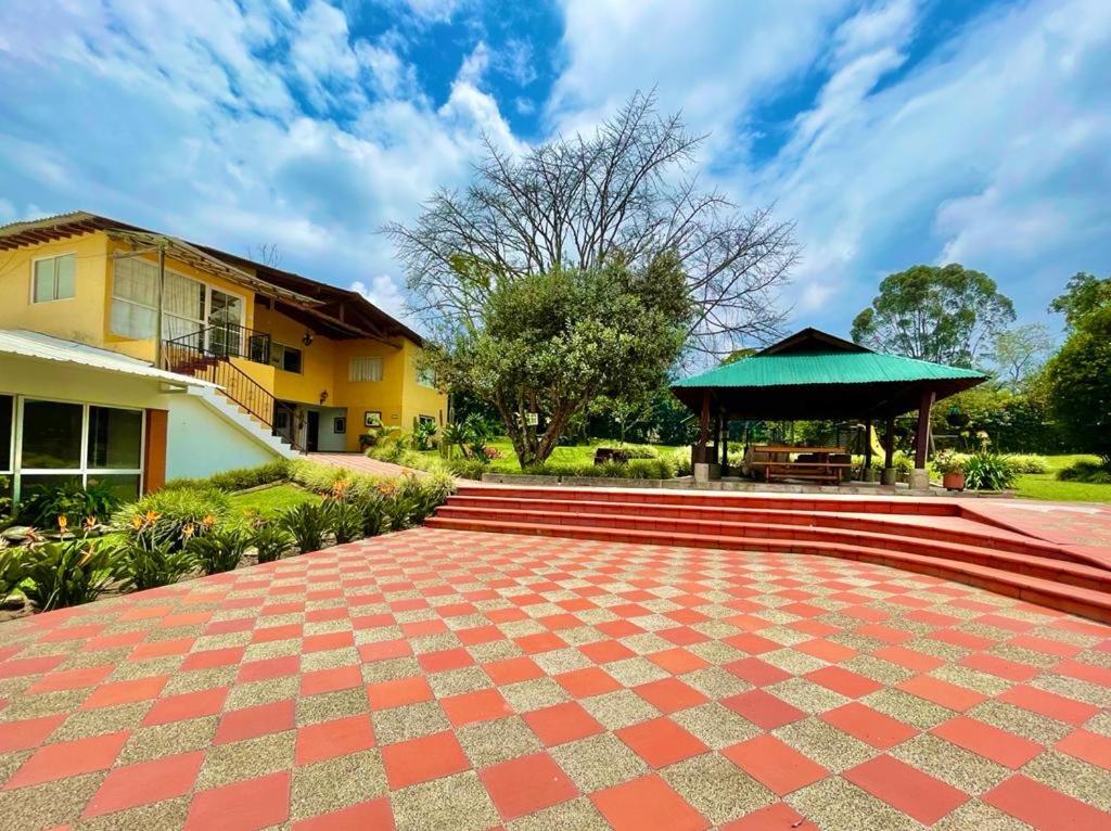 Finca Hotel La Ponderosa 리오네그로 외부 사진