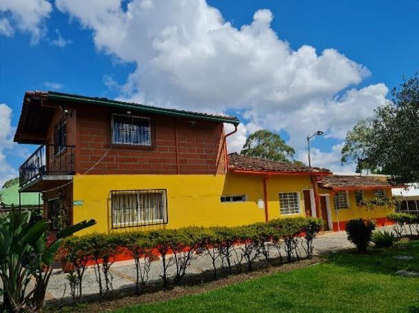 Finca Hotel La Ponderosa 리오네그로 외부 사진